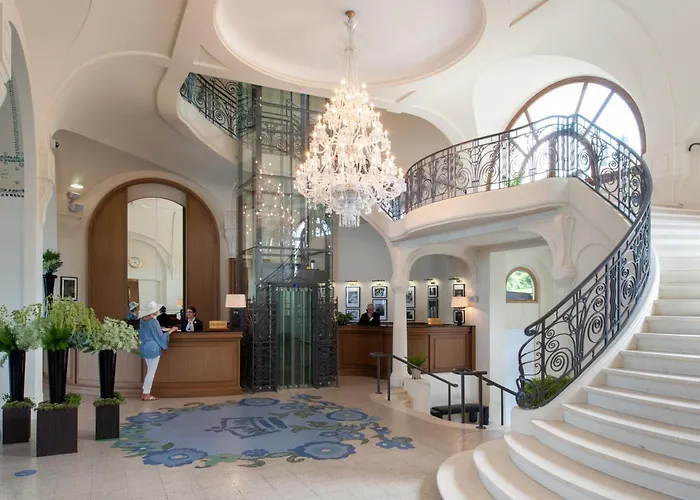 Hotel Royal